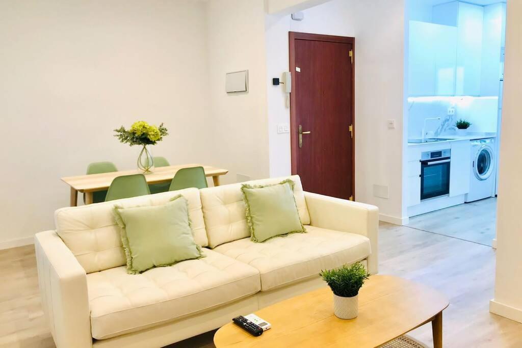 Andalucia I & Balcony By Ele Apartments Málaga Eksteriør billede